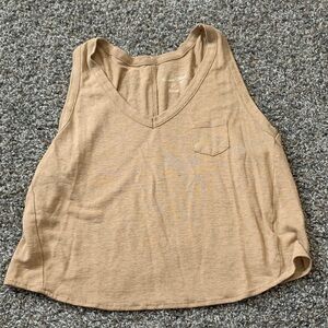Universal Thread Tan V-Neck Tank Top